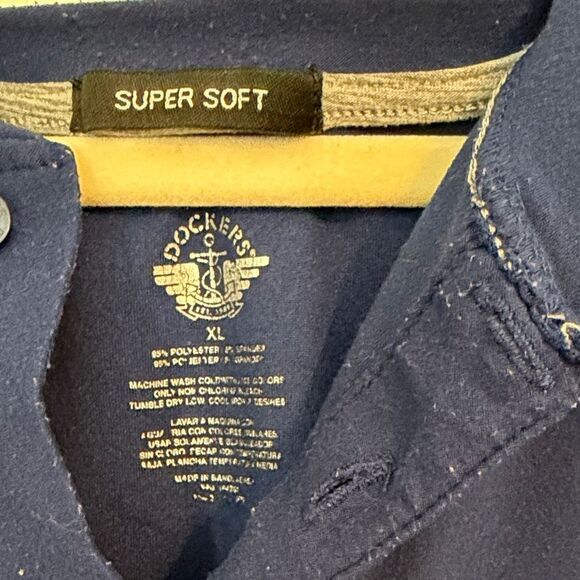 Dockers Navy Long Sleeve Tee - Picture 2 of 3